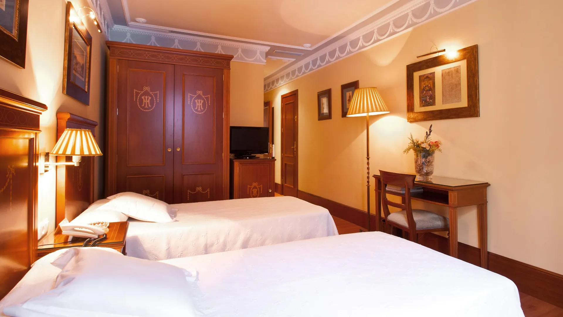 ****  Hotel Inglaterra Seville Spain