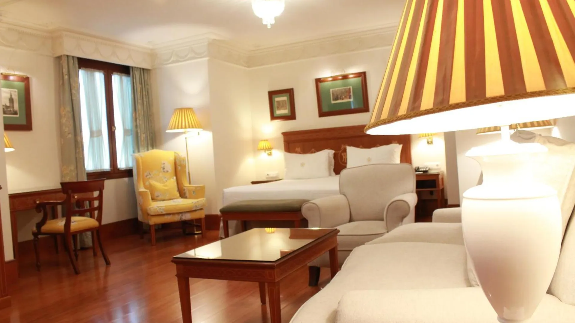****  Hotel Inglaterra Seville Spain