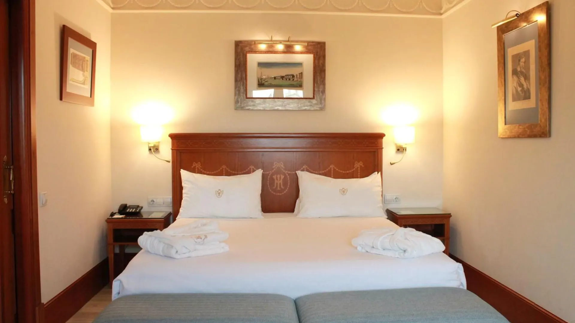 ****  Hotel Inglaterra Seville Spain