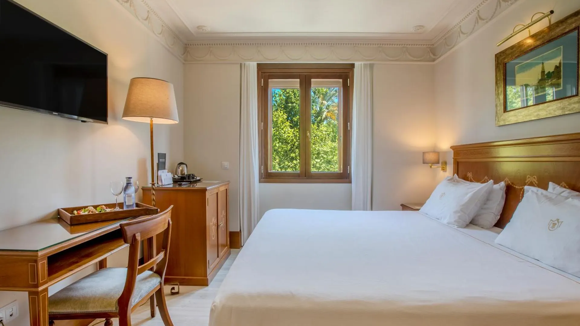Hotel Inglaterra Seville 4*,